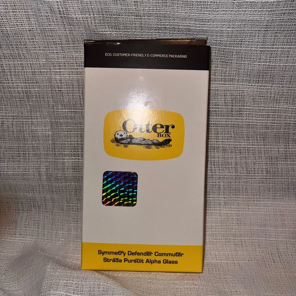 Otterbox Simp Pack new in box